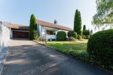 Ansicht - Einfa­mi­li­en­wohn­haus mit ausbau­barem Dach­ge­schoss und Doppel­ga­rage, Göppingen