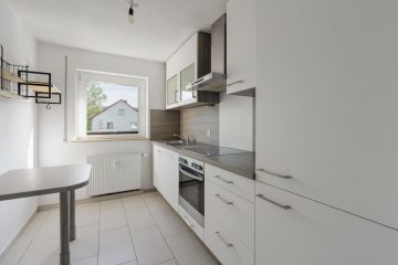 Helle 2 Zimmerwohnung, modernisiert und sofort verfügbar, 73079 Süßen, Wohnung