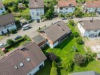 Haus und Grundstück von oben - “Ein Zuhause für Generationen – großzügiges EFH mit Einliegerwohnung & nachhaltiger Energie”