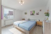 Schlafen - Gepflegte, helle 4-Zi.-ETW. mit Balkon, Garage u. Freistellplatz