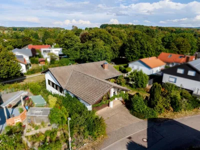 Flexibel wohnen – heute und in Zukunft mit Platz für Gäste, Familie oder eine Pflegekraft, 73110 Hattenhofen, Einfamilienhaus