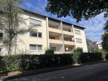 Sofort frei: 3 Zimmer-ETW. im 1.OG mit Balkon und Stell­platz, 73035 Göppingen, Wohnung